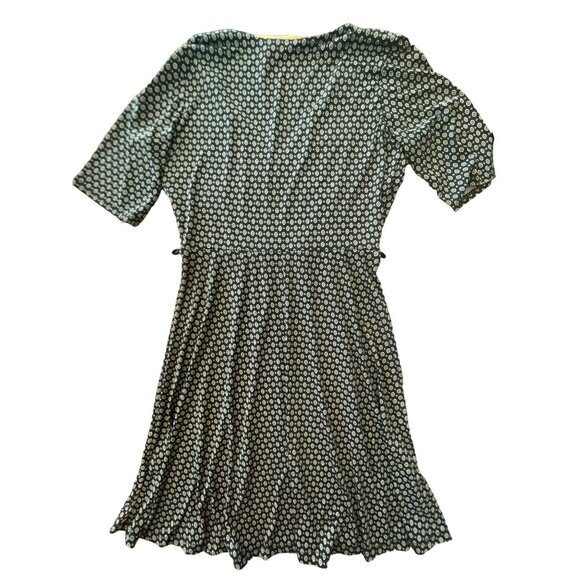 Gilli Nakieta Dress Medium Stitch Fix Navy Blue Short Sleeve Faux Wrap Stretch - Picture 3 of 3